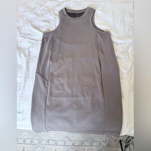 Cold-Shoulder Pencil Skirt Dress in Gray